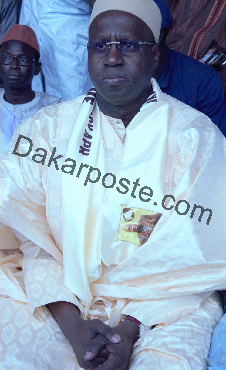 Abdou Karim Sall : "Mbao va réélire le Pr Macky Sall avec un score de 80% (...) Je lance un appel solennel à une union sacrée à tous les responsables de la banlieue (...) Abdou Karim Sall : "Mbao va réélire le Pr Macky Sall avec un score de 80% (...) Je lance un appel solennel à une union sacrée à tous les responsables de la banlieue (...)
