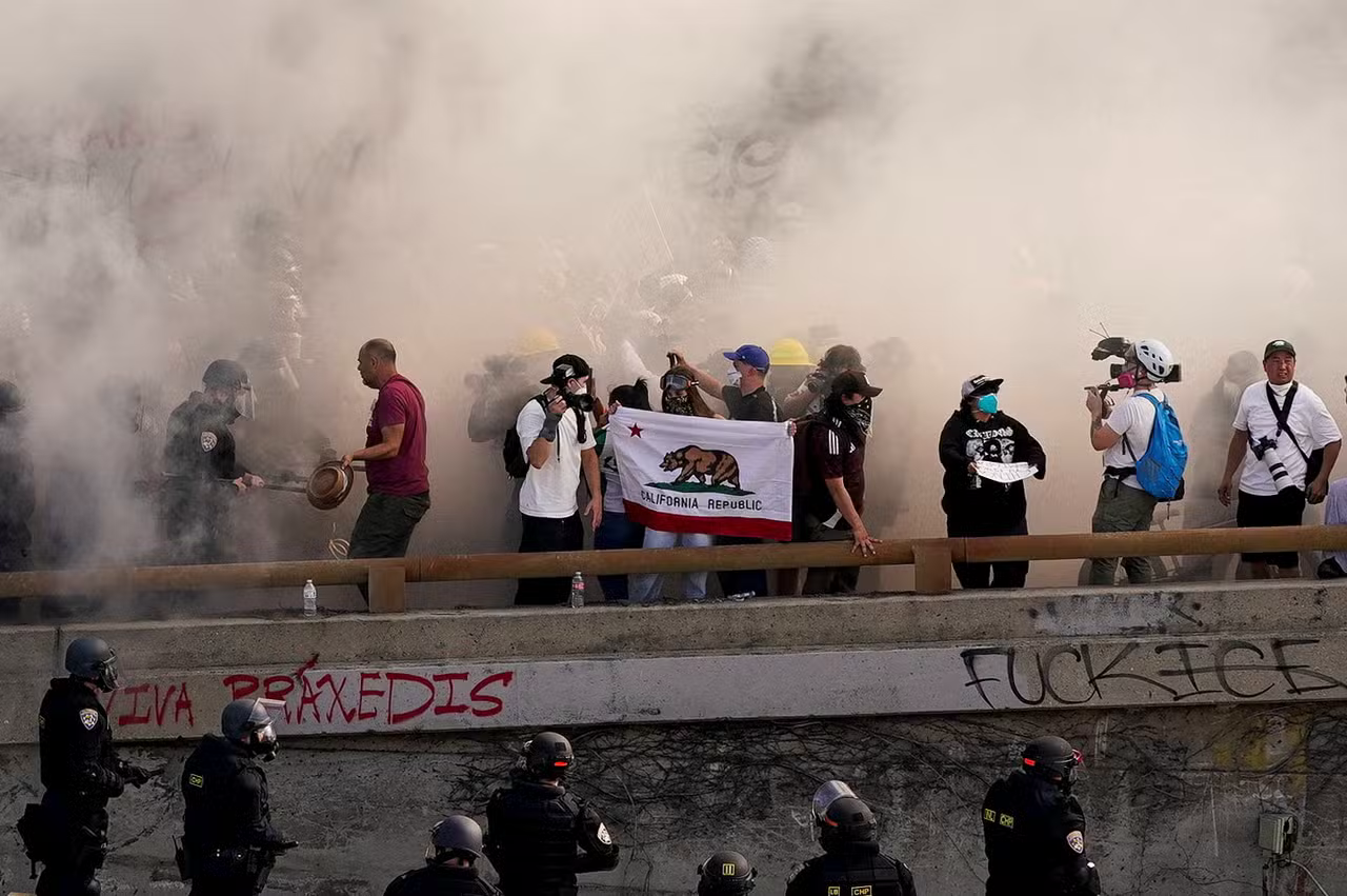 États-Unis. Nouvelle journée de heurts à Los Angeles, le ton monte entre Trump et les démocrates californiens