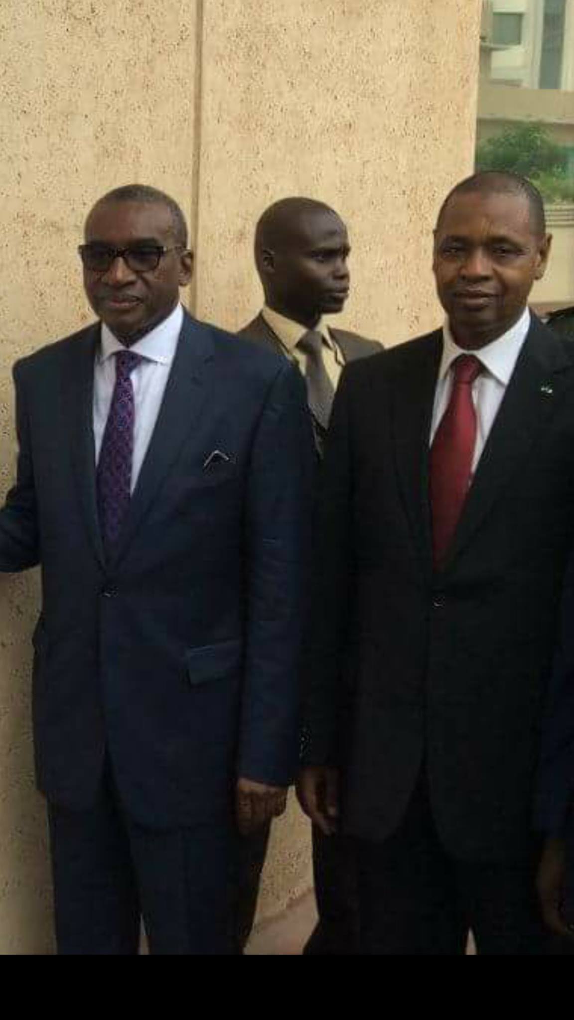 EXCLUSIF DAKARPOSTE!  Nommé  secrétaire général du ministère de la justice, le magistrat Cheikh Tidiane Diallo devient le numéro 2 de la chancellerie EXCLUSIF DAKARPOSTE!  Nommé  secrétaire général du ministère de la justice, le magistrat Cheikh Tidiane Diallo devient le numéro 2 de la chancellerie