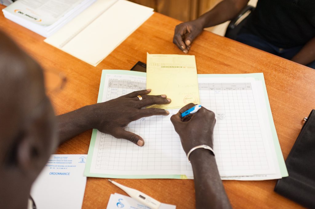 Tuberculose au Sénégal : un tiers des malades échappe encore au système de santé, alerte le PNLT