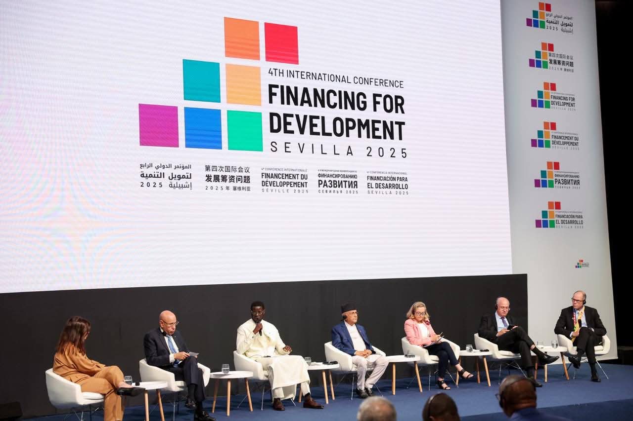 Le point sur la matinée diplomatique particulièrement dense à Séville du chef de l'Etat 
