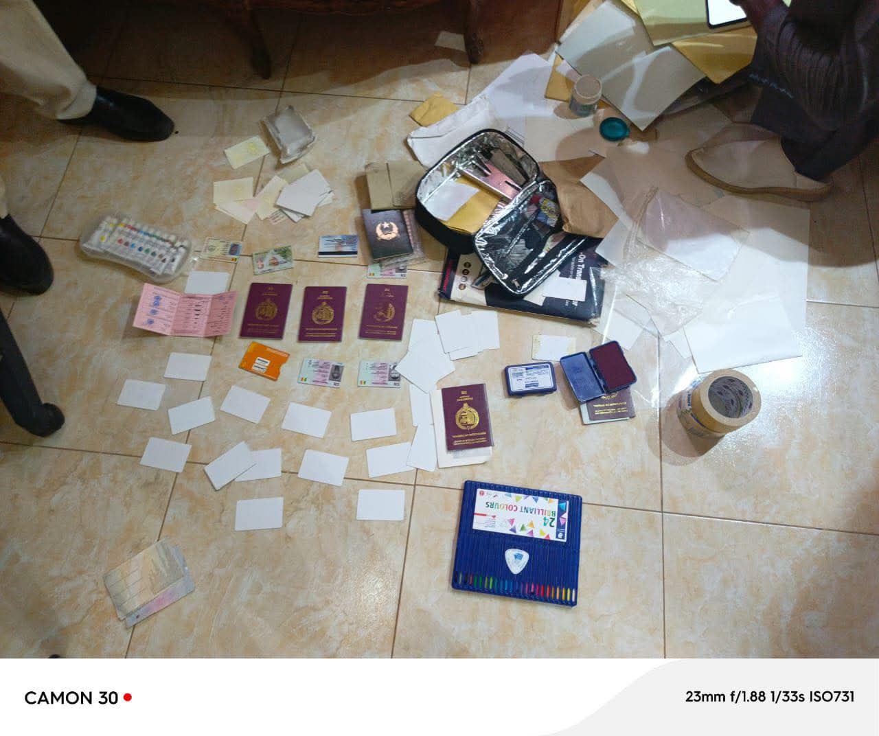Démantèlement d’un vaste réseau spécialisé dans la fabrication de faux documents administratifs- Un individu arrêté par la gendarmerie  !