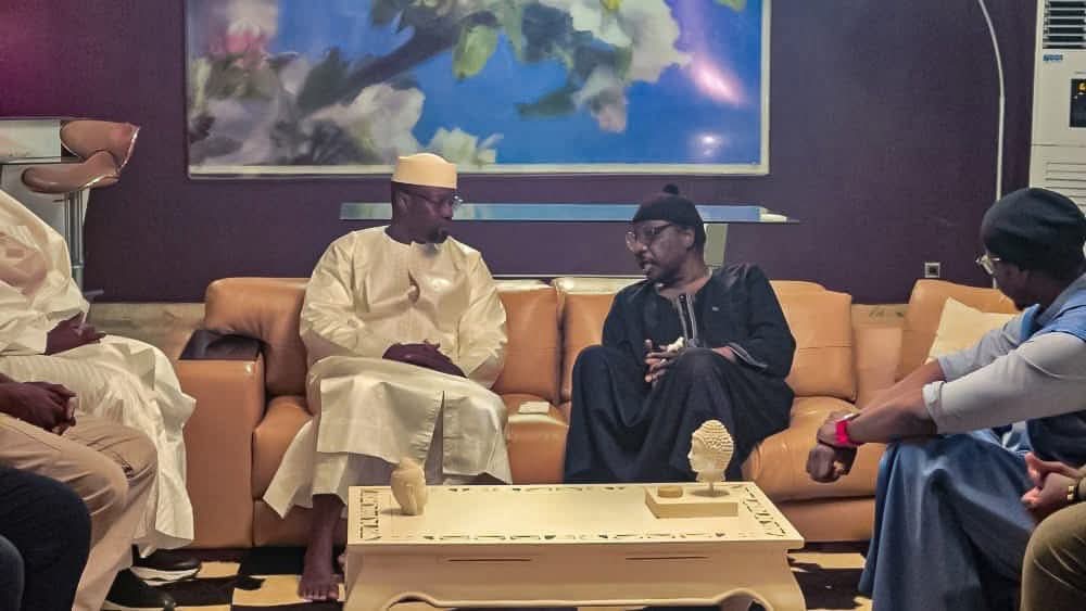 Le Pm, Ousmane Sonko, a présenté ses condoléances à Serigne Moustapha Sy 