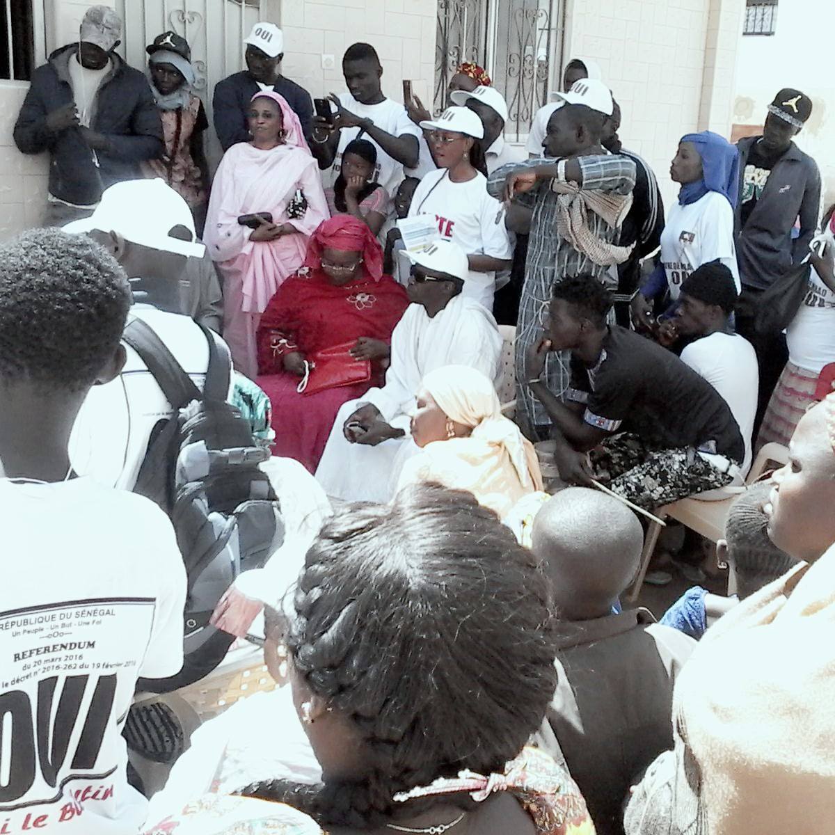 ABDOU KARIM SALL EN CARAVANE DANS LA BANLIEUE:  " Ce référendum, les sénégalais ont compris qu’il permettra d’améliorer la démocratie, de renforcer le pouvoir législatif’’" ABDOU KARIM SALL EN CARAVANE DANS LA BANLIEUE:  " Ce référendum, les sénégalais ont compris qu’il permettra d’améliorer la démocratie, de renforcer le pouvoir législatif’’"