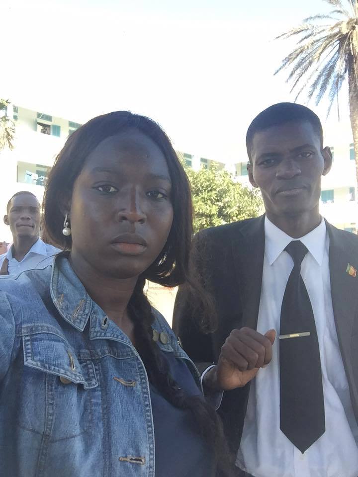 Victor Sadio Diouf du MEEL et les jeunes du front de l'opposition ratissent large à l'UCAD pour un vote  du "Non"  (images exclusives dakarposte) Victor Sadio Diouf du MEEL et les jeunes du front de l'opposition ratissent large à l'UCAD pour un vote  du "Non"  (images exclusives dakarposte)