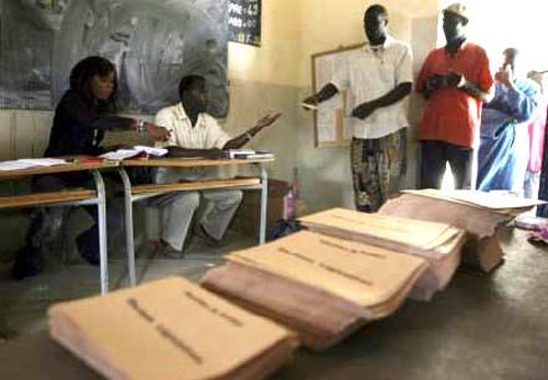 Plaidoyer pour un vote apaisé / L’appel des leaders pour rassurer le peuple… Plaidoyer pour un vote apaisé / L’appel des leaders pour rassurer le peuple…