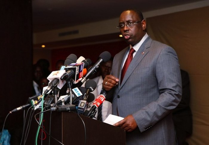 Macky Sall est abusé par des « poids lourds » qui ne sont que « poids plumes » - Par Mame Diarra Bousso Ndao