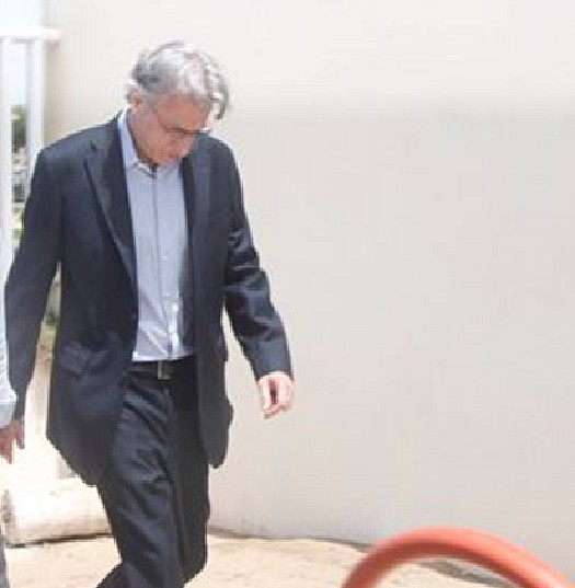 Ce que l'on sait de l'arrestation de Bibo Bourgi....Comment il a été encore cravaté... Les vraies raisons de son arrestation ... La prison du Cap Manuel de Dakar devrait l'accueillir ... Ce que l'on sait de l'arrestation de Bibo Bourgi....Comment il a été encore cravaté... Les vraies raisons de son arrestation ... La prison du Cap Manuel de Dakar devrait l'accueillir ...