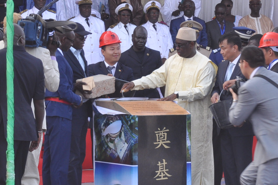 Images de la pose de la première pierre de l'arène nationale de lutte Sénégalaise