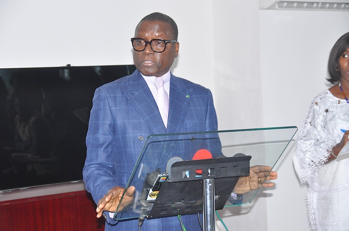 Atépa sur l'affaire des Panama Papers : "Tout ce que j'ai acquis jusqu'à ce jour, je l'ai eu à la sueur de mon front" Atépa sur l'affaire des Panama Papers : "Tout ce que j'ai acquis jusqu'à ce jour, je l'ai eu à la sueur de mon front"