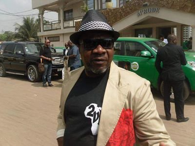Disparition de Papa Wemba: chagrin et émotion du public et des musiciens