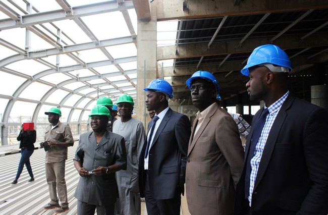 L'Aéroport International livré dans ...huit mois? L'Aéroport International livré dans ...huit mois?