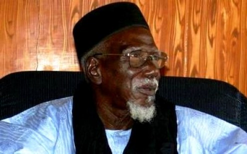 Serigne Sidi Mactar Mbacké aux enseignants : «Arrêtez de faire la grève et retournez dans vos classes» Serigne Sidi Mactar Mbacké aux enseignants : «Arrêtez de faire la grève et retournez dans vos classes»