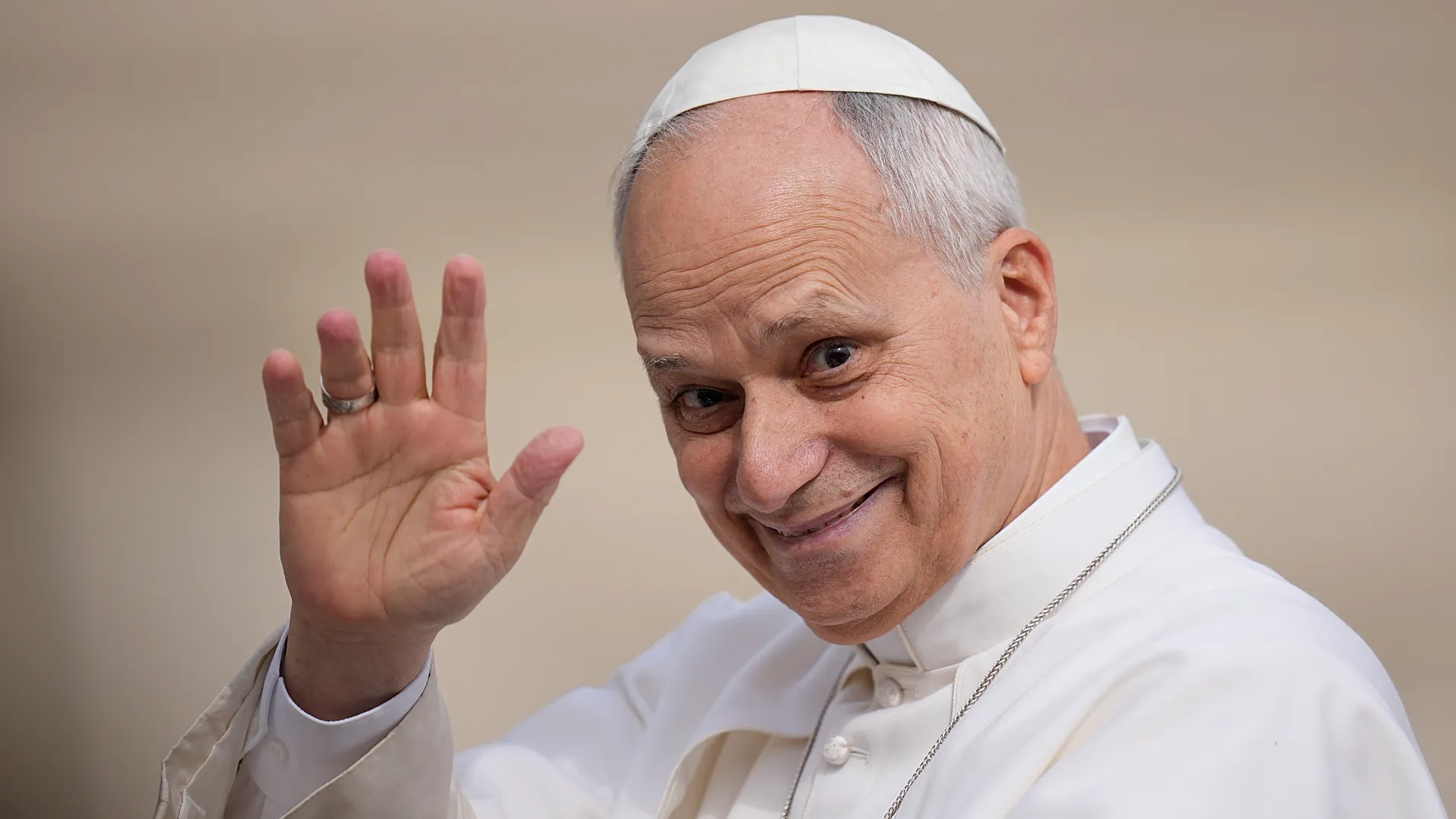 Le pape Léon XIV répond aux critiques du président américain : "Je n’ai peur ni de l’administration Trump ni de dire le message de l’Evangile"