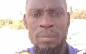 Lac Rose : en voulant jouer les médiateurs et calmer une bagarre, Daouda Guèye poignardé à mort dans une rixe entre mécaniciens