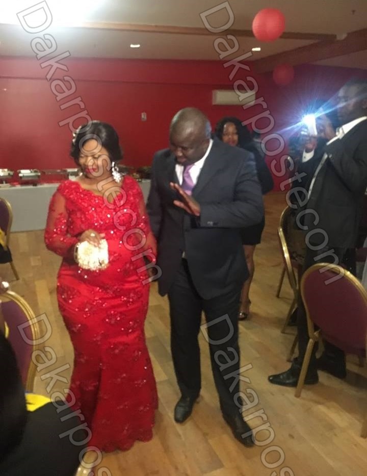 Marié devant la mairie de MEUDON (Paris), le célèbre Abdou Lahat Ndiaye devient...Français Marié devant la mairie de MEUDON (Paris), le célèbre Abdou Lahat Ndiaye devient...Français