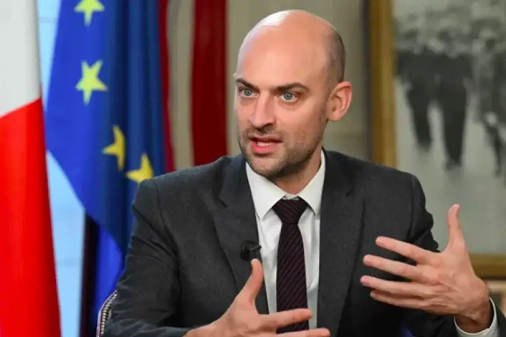 Mali: Paris recommande à ses ressortissants de quitter temporairement le pays «dès que possible»