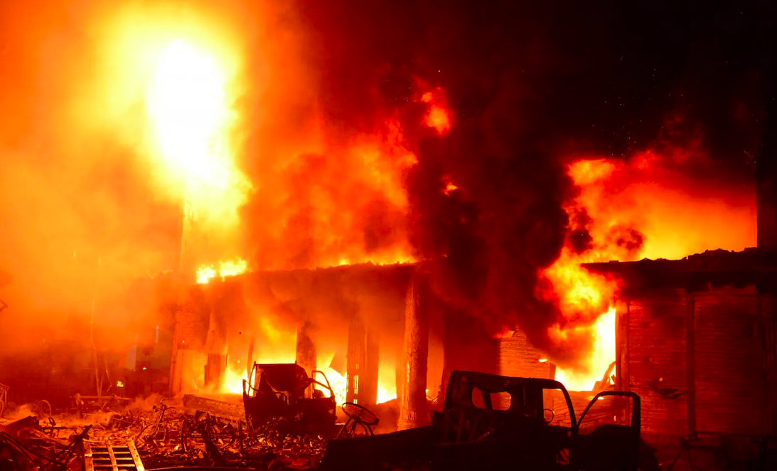 Médina : un incendie nocturne réduit un magasin en cendres et fait plus de 12 millions FCFA de pertes