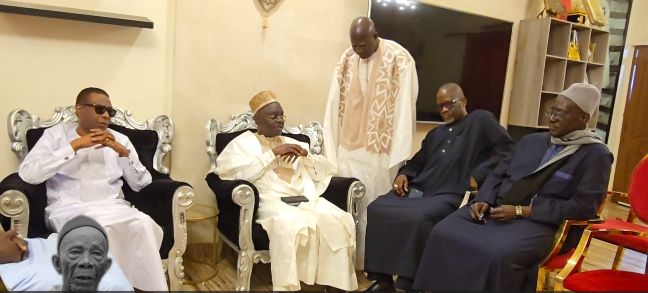 🚨🚨TFM LIVE :Visite de la délégation du Président Abdoulaye WADE chez Youssou Ndour