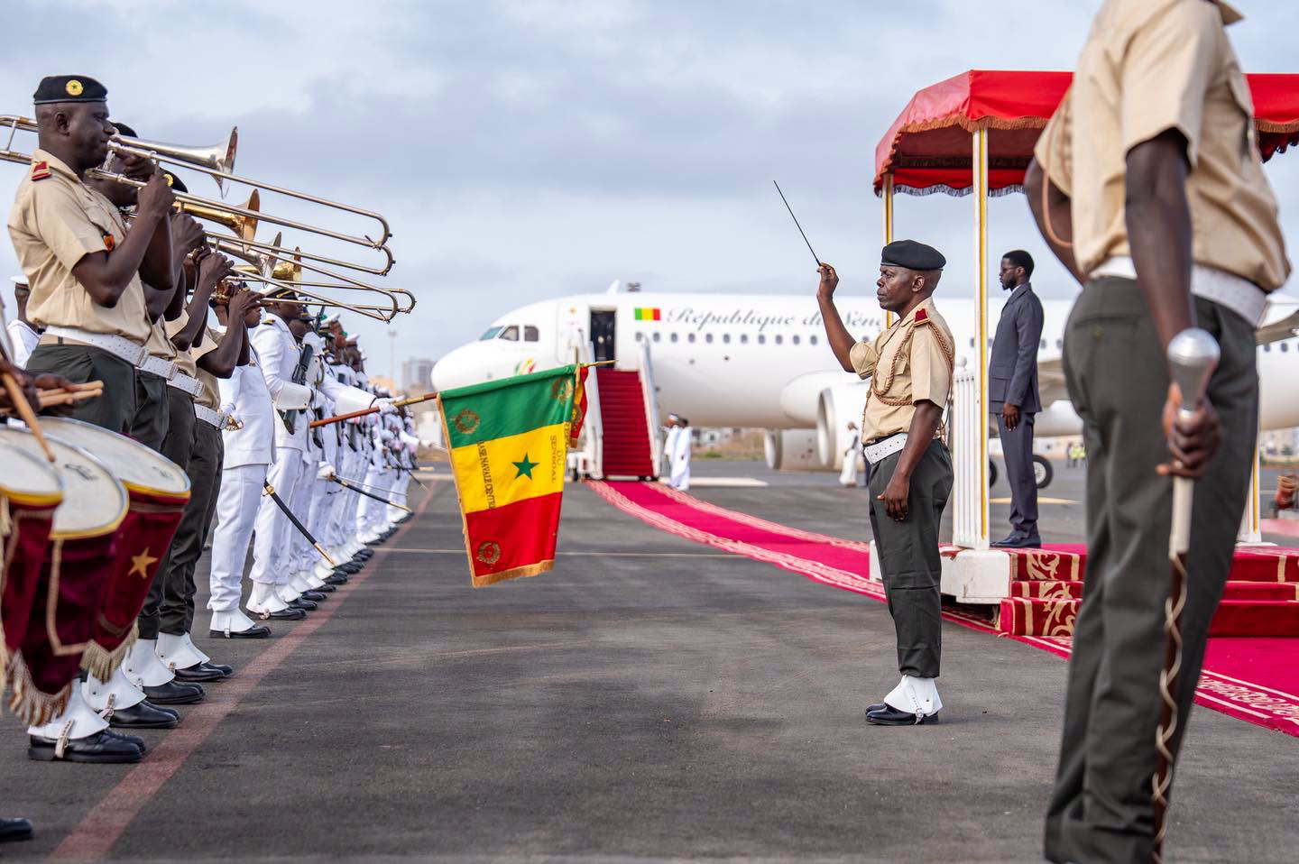LE PRÉSIDENT BASSIROU DIOMAYE FAYE EN VISITE OFFICIELLE EN ALLEMAGNE.