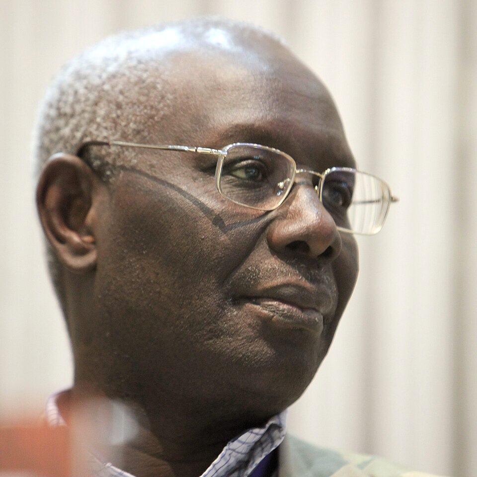 Révision constitutionnelle au Sénégal : 143 personnalités pressent pour l’adoption du texte