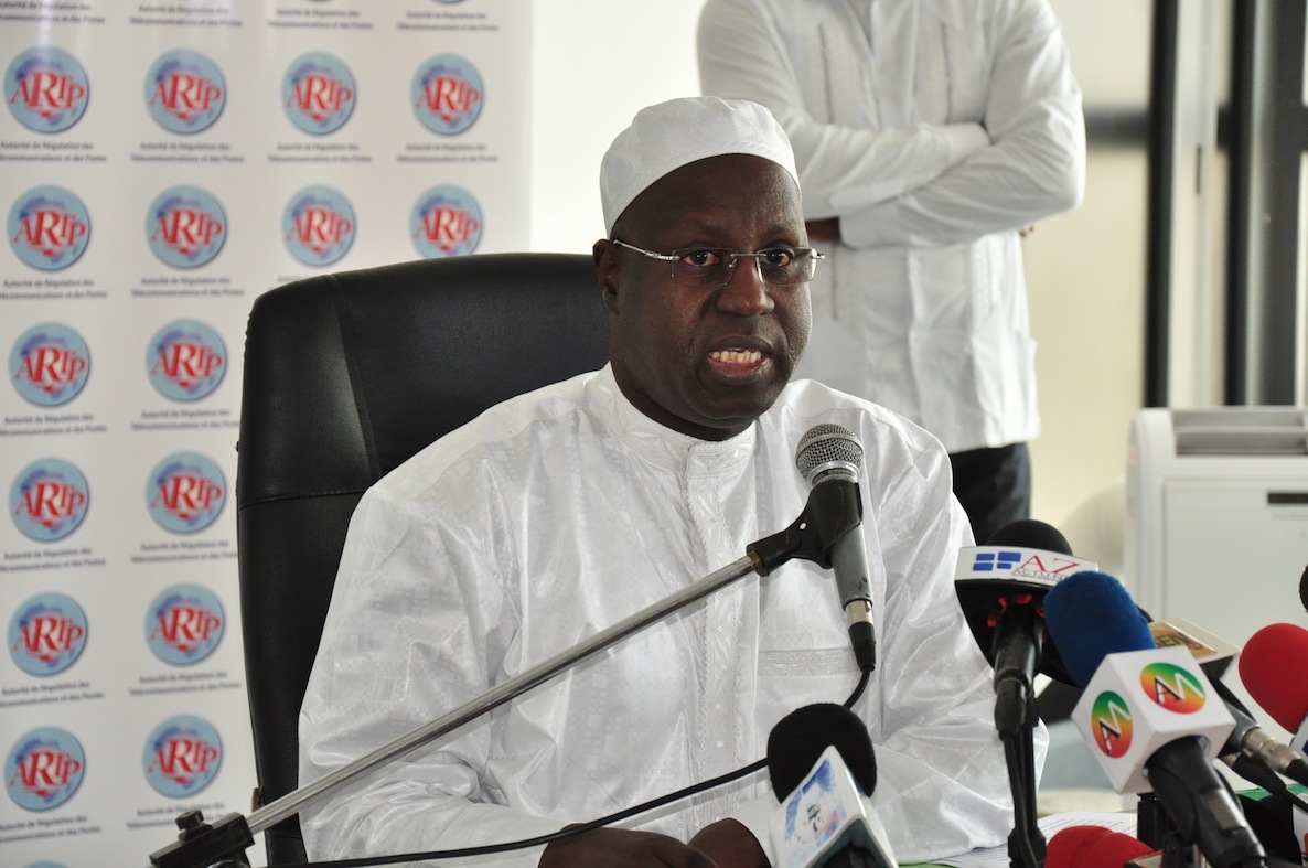 Les révélations du Dg de l'ARTP, Abdou Karim Sall: "SONATEL a acquis la 4 G en payant 32 milliards  cfa pour obtenir 20 M avec l'obligation de débuter sa commercialisation dans 2 mois au plus tard (...)" Les révélations du Dg de l'ARTP, Abdou Karim Sall: "SONATEL a acquis la 4 G en payant 32 milliards  cfa pour obtenir 20 M avec l'obligation de débuter sa commercialisation dans 2 mois au plus tard (...)"