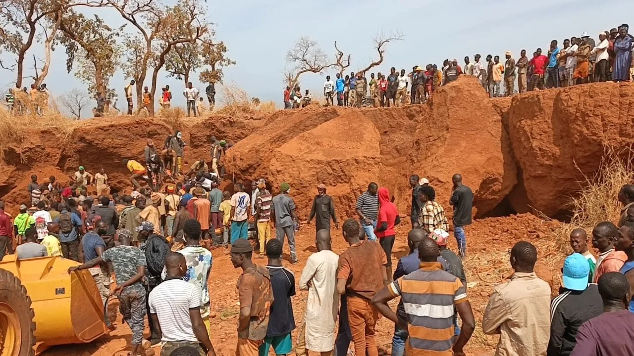 Photo: Dakarposte.com L'exploitation clandestine au cœur des risques