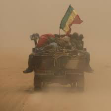 Mali: des localités dans le nord et une prison dans le sud visées par des attaques coordonnées