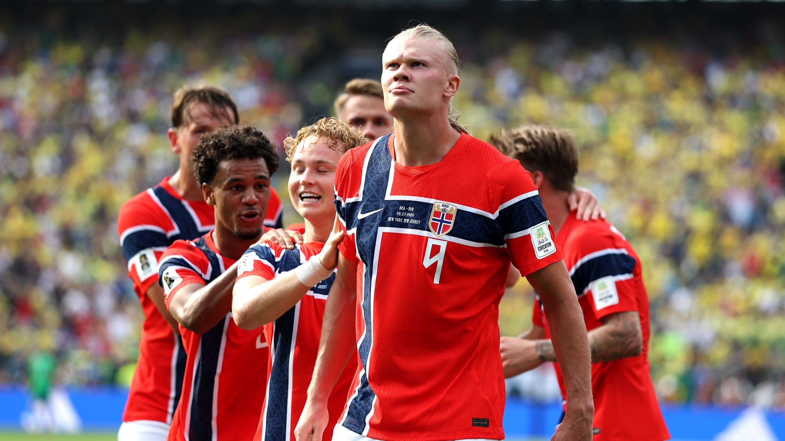 Coupe du monde - Le gros coup de froid : la Norvège élimine le Brésil en huitièmes de finale grâce à un doublé d'Erling Haaland (2-1)