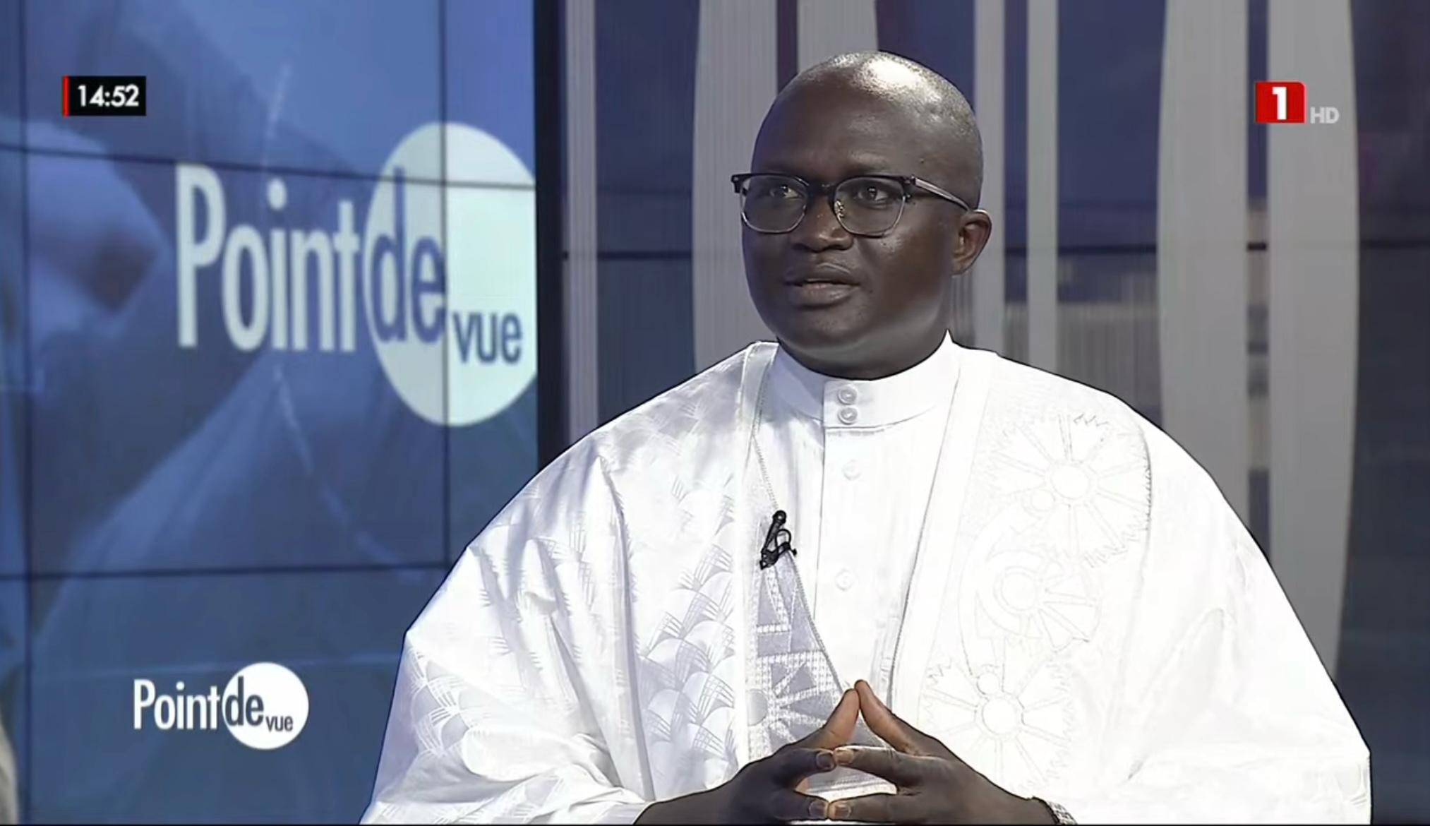 Yankhoba Diémé : « L'ancien Président, Macky Sall, demeure libre de ses mouvements et de franchir les frontières sénégalaises à sa guise » »