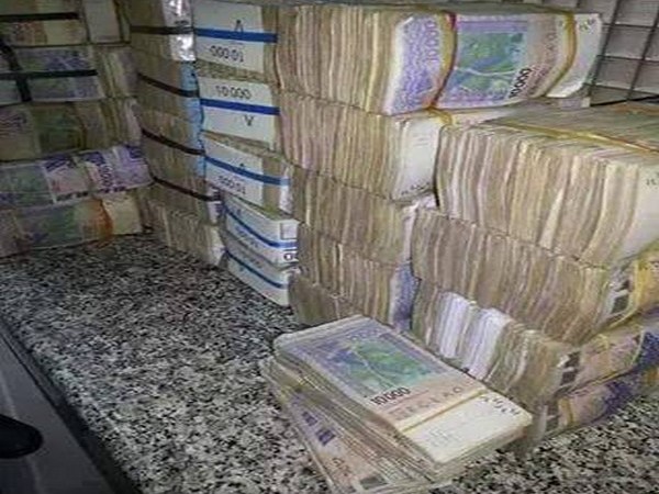 Escroquerie présumée de 8,223 milliards de FCFA à Ngaparou : un prévenu placé au cœur d’un vaste montage frauduleux