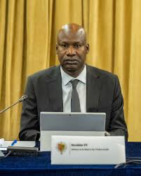 Ruptures de médicaments au Sénégal : quand l’urgence sanitaire commande enfin une réaction de l’État