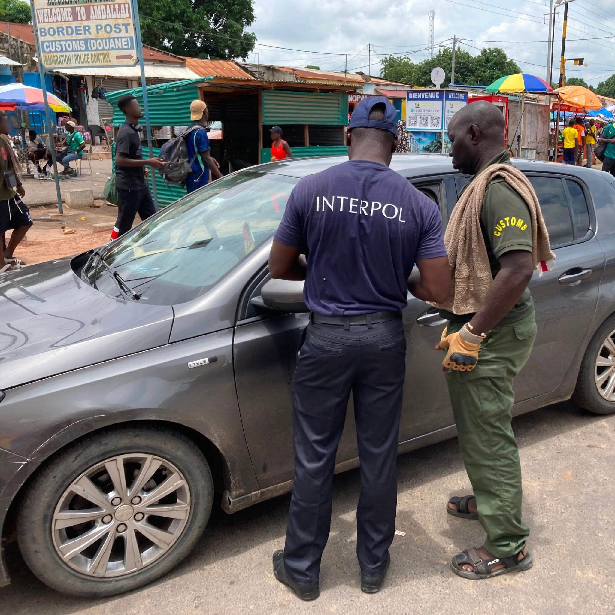 Sécurité transfrontalière : coup de filet majeur d’INTERPOL aux portes de Banjul