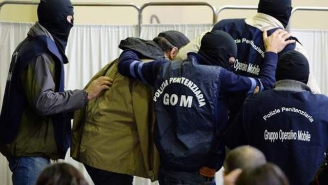 Un Sénégalais arrêté à Naples pour trafic de drogue Un Sénégalais arrêté à Naples pour trafic de drogue