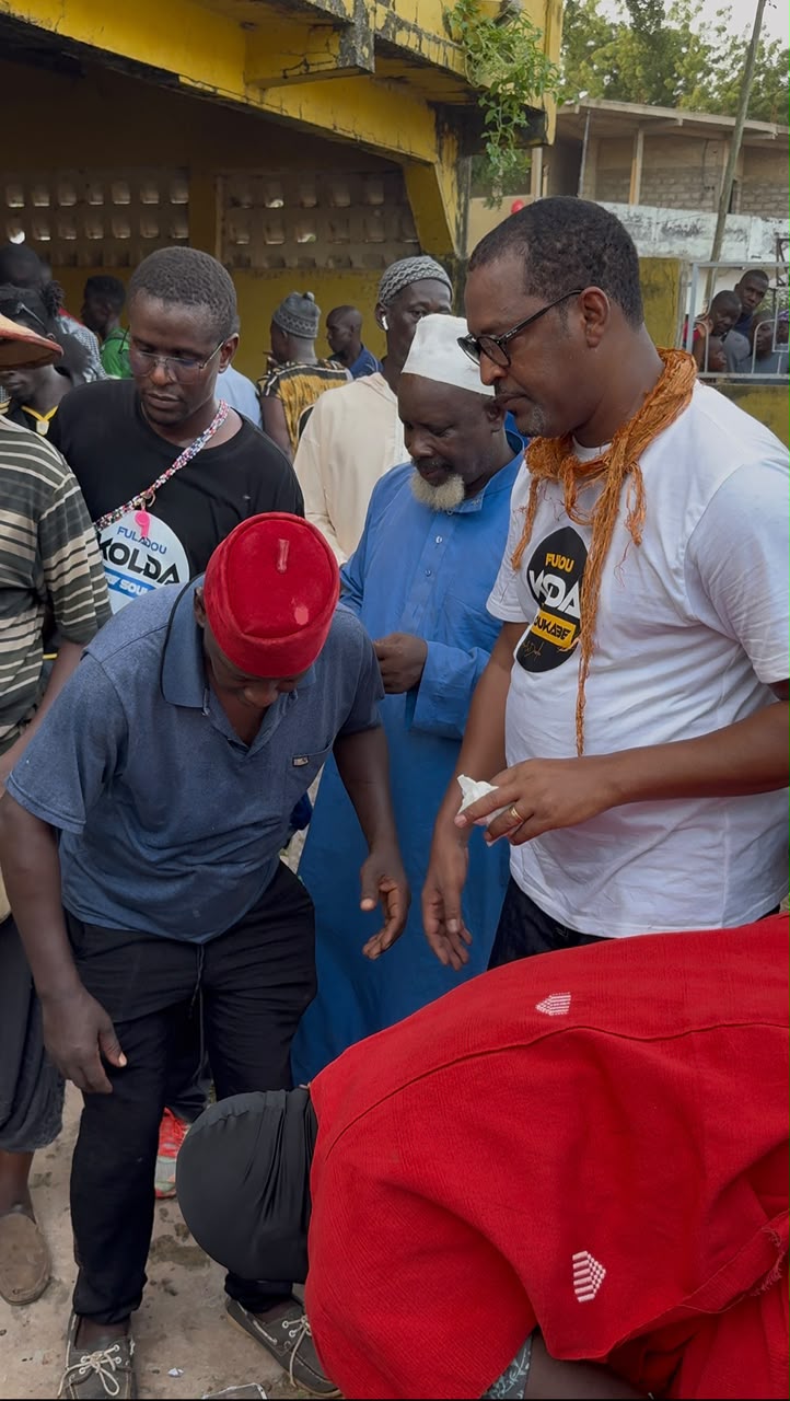 Mame Boye Diao, quand le maire s’agenouille devant la tradition et se grandit aux yeux de son peuple