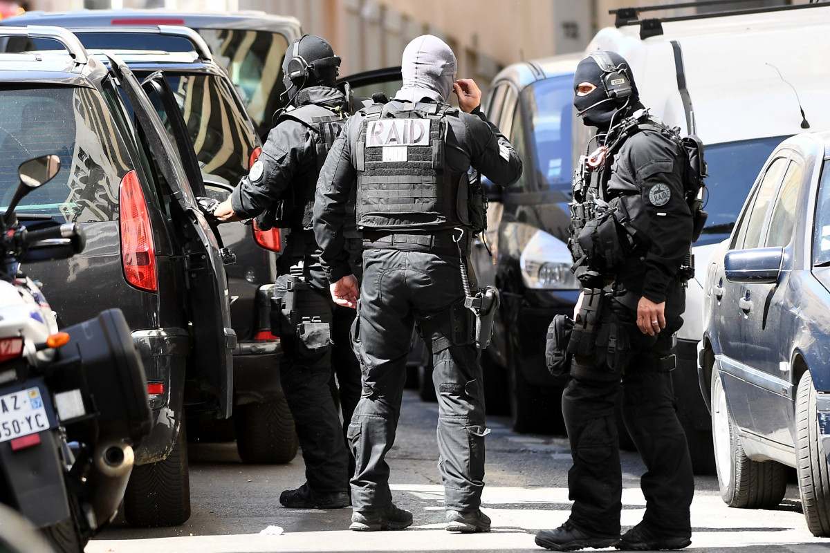 Un policier français incarcéré, soupçonné de préparer des actions terroristes