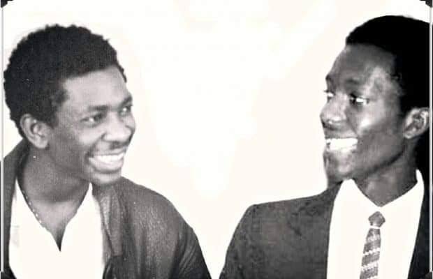 ANNIVERSAIRE DE YOUSSOU NDOUR: DE LA MÉDINA AUX SOMMETS, LE DESTIN D’UNE ICÔNE NATIONALE