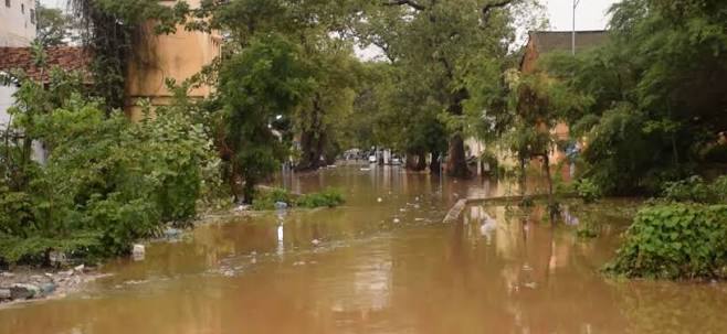 Sénégal sous les eaux : Dakar suffoque, les régions meurtries et l’État sonne la mobilisation