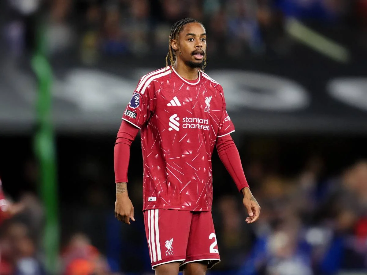 Ligue des champions : Bradley Barcola voit triple, fait taire les critiques et enflamme Liverpool