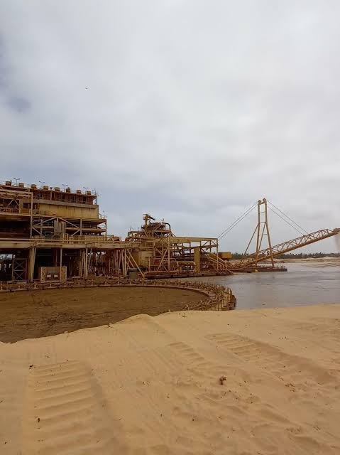 Sables minéralisés au Sénégal : derrière la manne du zircon, le cri de détresse des communautés face à Eramet