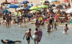 Burkini: des maires maintiennent l'interdiction