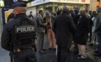 Photos-Strasbourg: au cœur d'un face à face entre ses partisans et ses opposants, Macky prend la voie de contournement