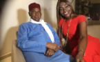 (PHOTOS)- Audience: Le Président Abdoulaye Wade reçoit la chanteuse Coumba Gawlo Seck