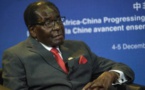 Zimbabwe : Robert Mugabe de retour au pays après des rumeurs sur son décès