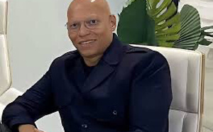 TROIS MILLIONS DE PAGES DANS LE VENT – KARIM WADE  S’INVITE DANS LE… SCANDALE EPSTEIN