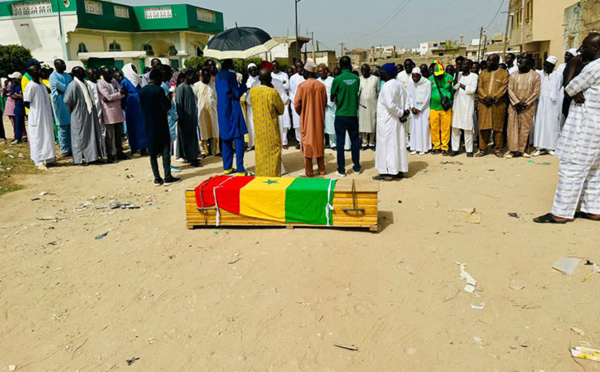 LE MONDE DU SPORT À LA LEVÉE DU CORPS DE MOMAR NDIAYE "DRAPEAU"