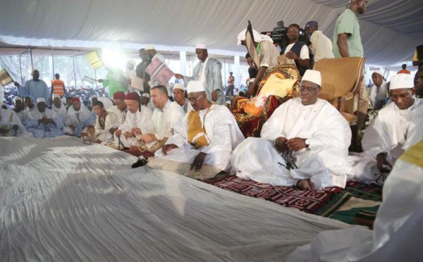 Arrêt sur Image : Macky SALL n’est pas Mouride, il a assisté au Khadaratoul jummad à Médina Gounass