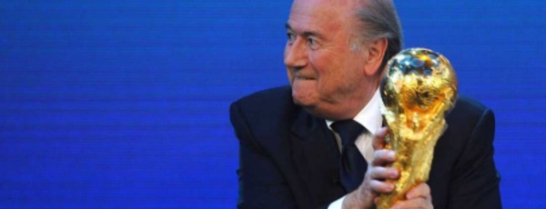 24h pour renvoyer Blatter aux vestiaires