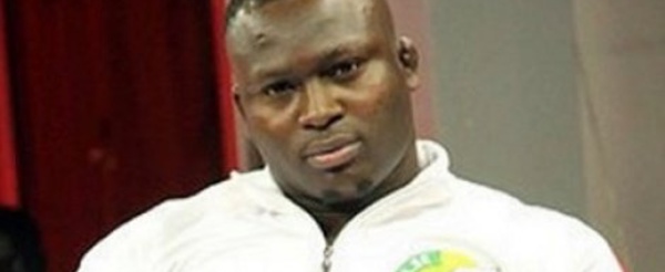 Video - Modou Lô sur sa voiture qui a pris feu et sa chute à Paris : « Je suis imperturbable»