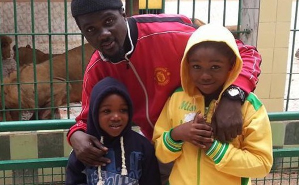Photo émouvante de Pacotille avec ses enfants…..regardez